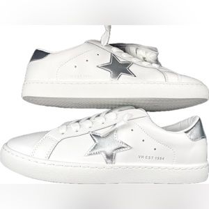 VINTAGE HAVANA Carla Fashion Sneaker White Silver Foil Star 7.5 8 8.5 or 9 New